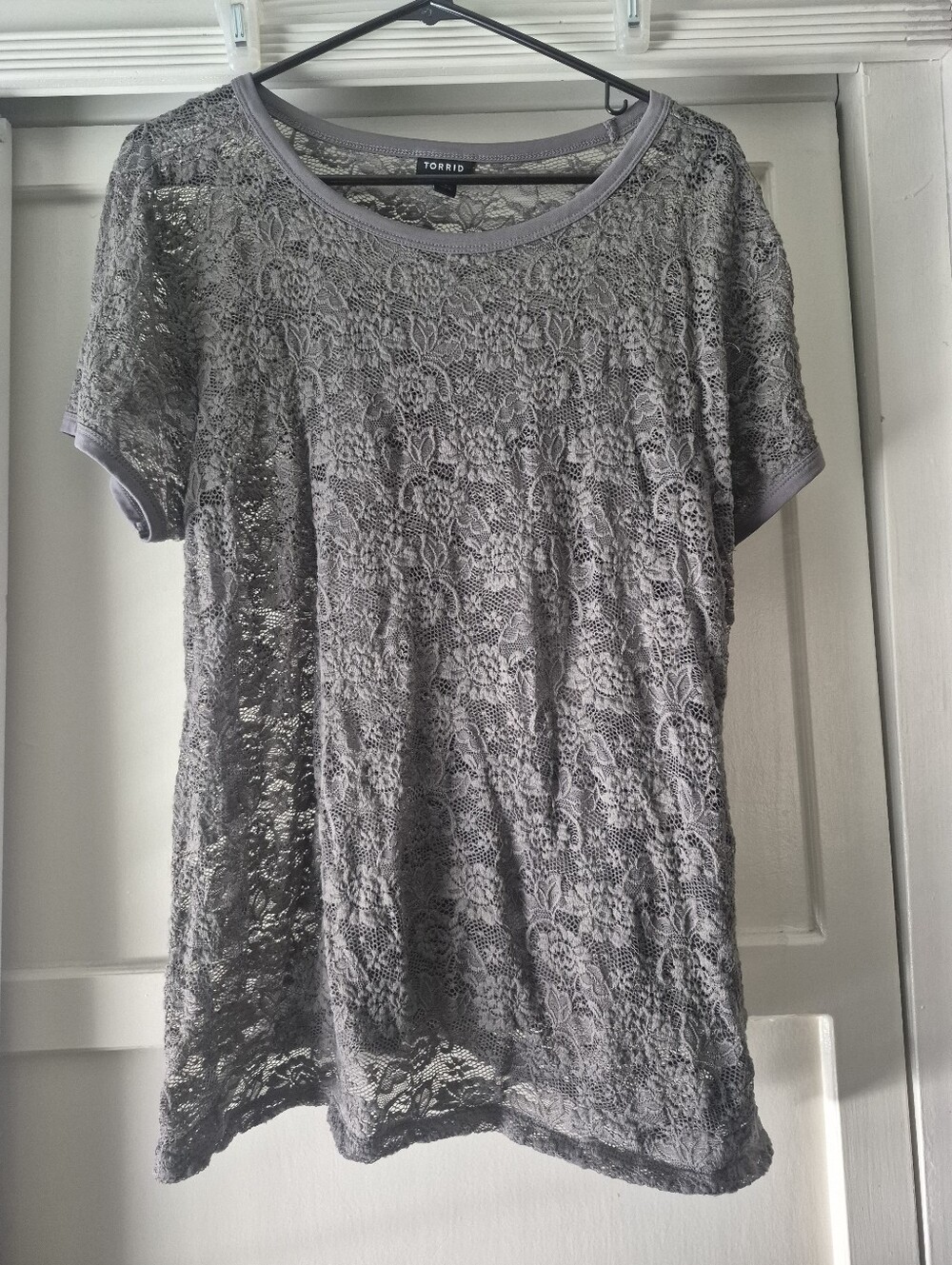 Torrid Gray Floral Lace Short Sleeve Tee